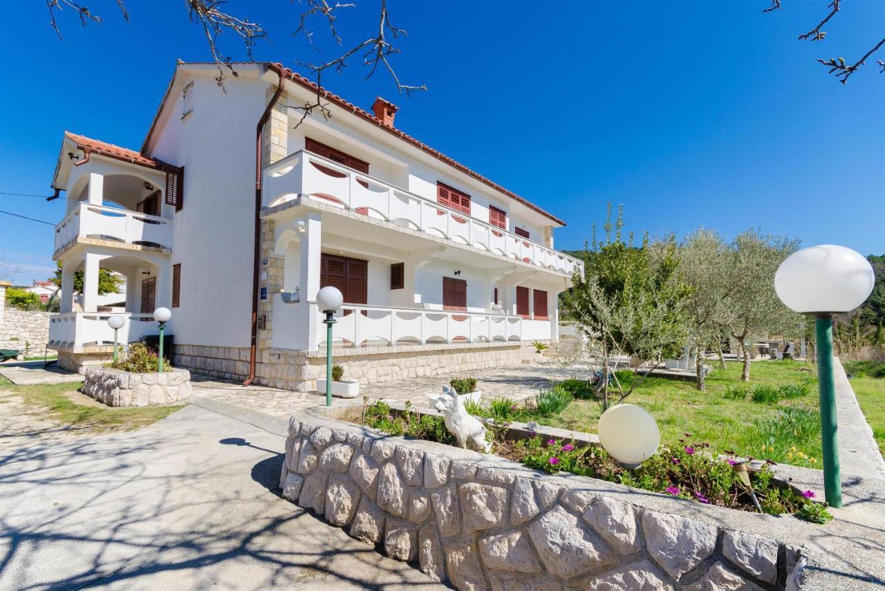 Apartments Vesna Кампор Экстерьер фото