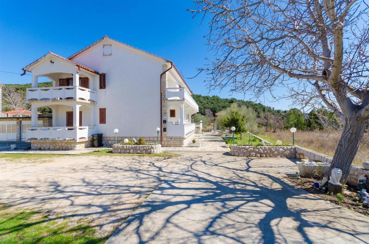 Apartments Vesna Кампор Экстерьер фото