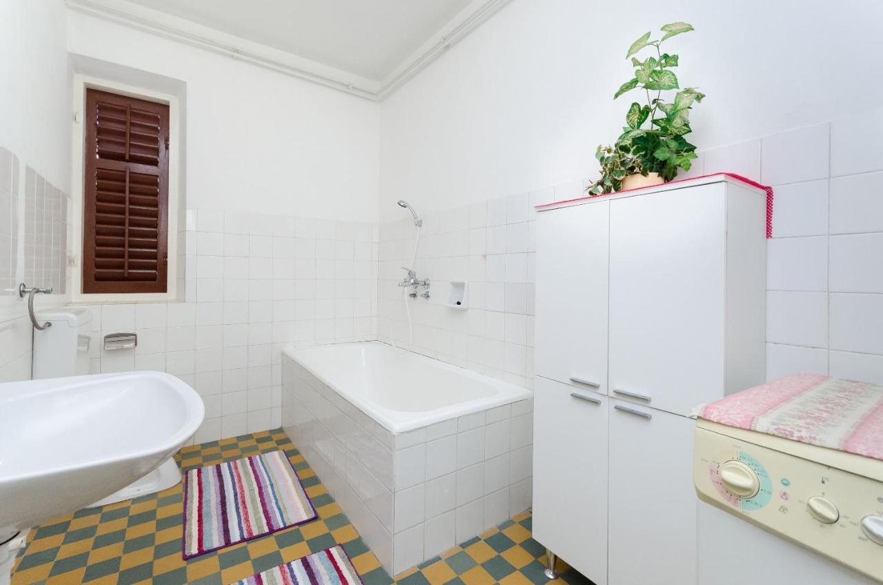 Apartments Vesna Кампор Экстерьер фото